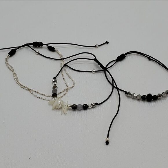 💚Beaded Bracelet Strands Set of 3 - Picture 1 of 4